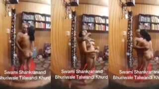 तर्की स्वामीजी और बिग बूब्स भाभी दोनो नंगे एक कमरे मे